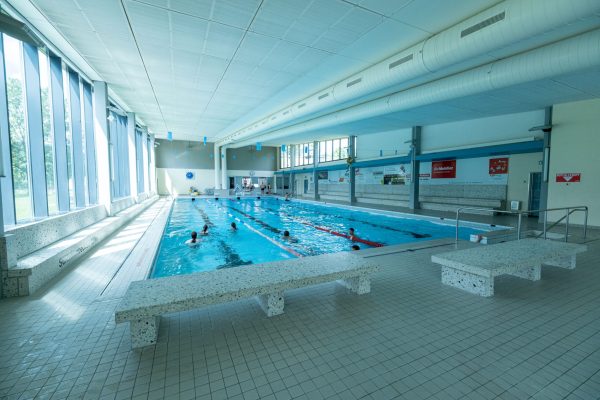 Hallenbad Langnau Innen