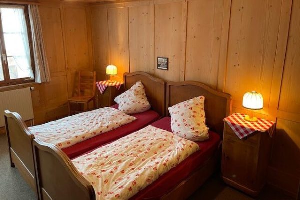 Hotelzimmer Kreuz